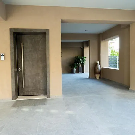 Lakonizein Luxury * Esparta